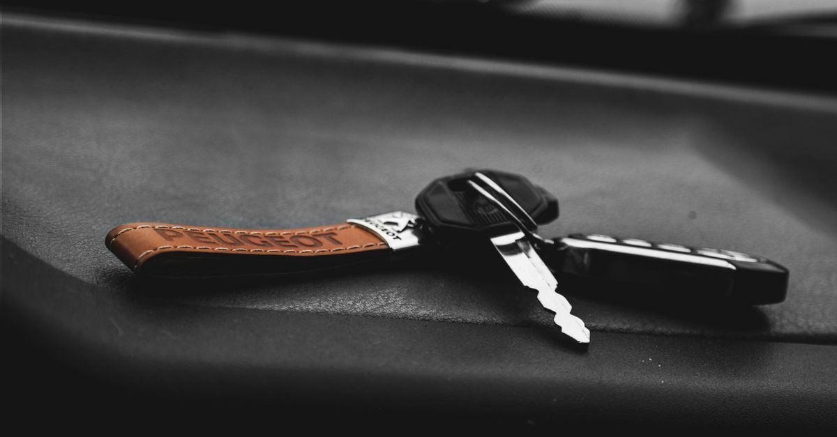 Ford car key fob — Wellwood Ave Locksmith