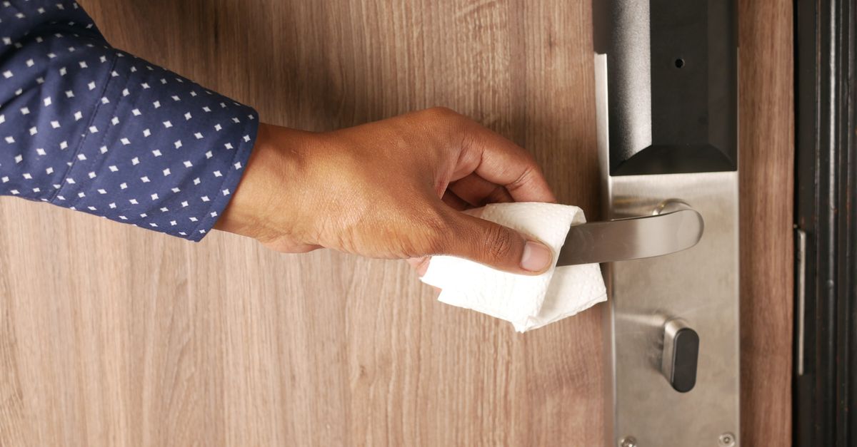 Door Knob Lock vs. Deadbolt: What Actually Keeps Your Home Secure? — Wellwood Ave Locksmith