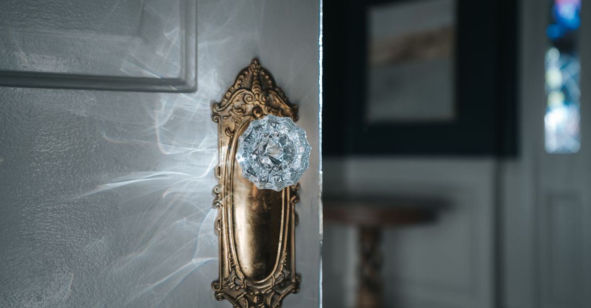 Deadbolt Installation — Wellwood Ave Locksmith