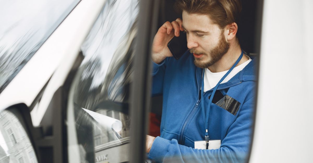 How Professional Car Lockout Assistance Actually Works — No Guesswork, No Damage — Wellwood Ave Locksmith