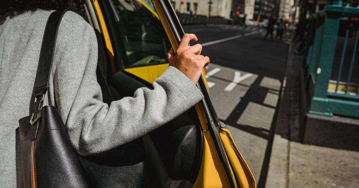 Emergency Car Lockout — When You Need Help Right Now, Around the Clock — Wellwood Ave Locksmith
