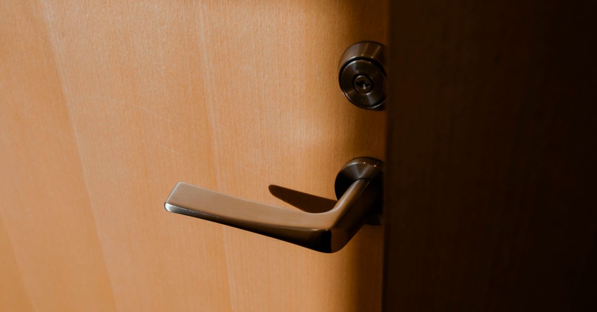 Emergency Locksmith Response Across Lindenhurst and the Surrounding Area — Wellwood Ave Locksmith