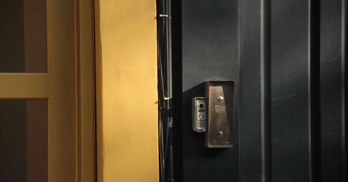 Local Context: Deadbolt Installation Across Lindenhurst Neighborhoods — Wellwood Ave Locksmith